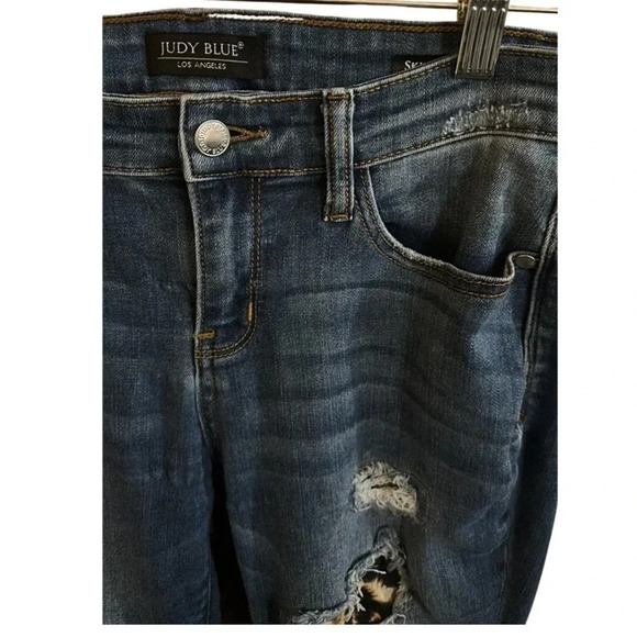 Judy Blue Medium Wash Animal Print Skinny Fit Jeans 7/28 - Picture 4 of 7